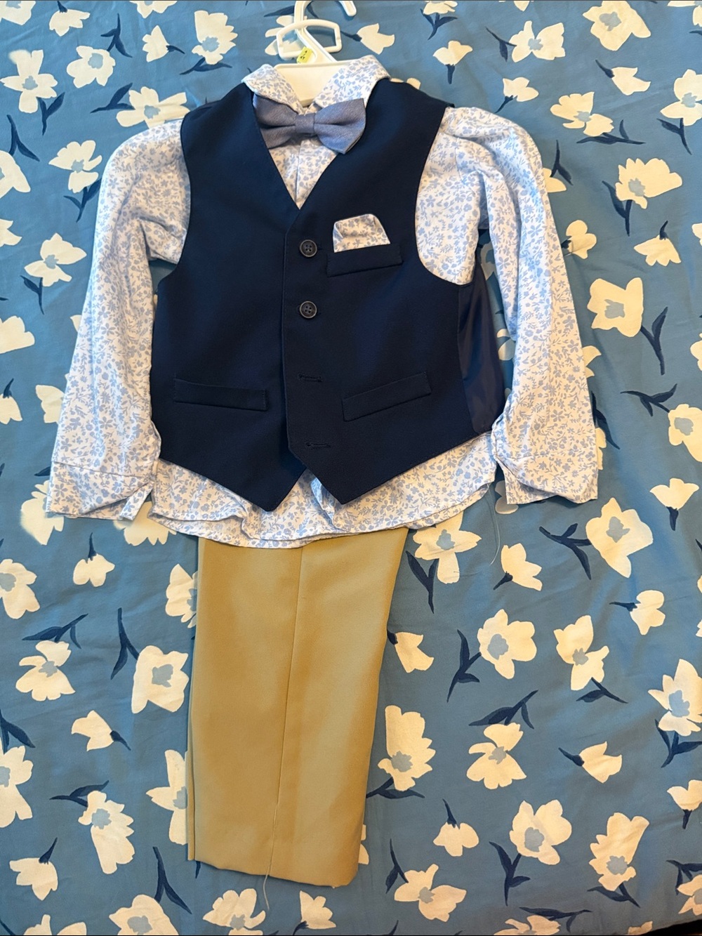 Nautica Navy Vest & Light Blue Floral Shirt Set with Tan Pants